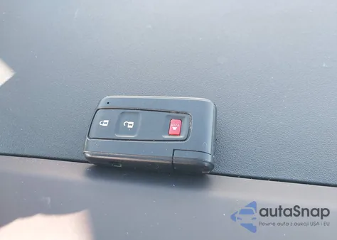 2005 Toyota Prius from USA, damaged, VIN JTDKB20U357041156